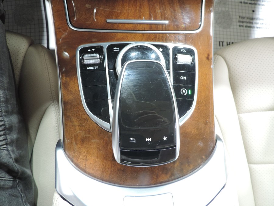 Used Mercedes-Benz C-Class 4dr Sdn C 300 Sport 4MATIC 2015 | Auto Gallery. Lodi, New Jersey Used Mercedes-Benz C-Class 4dr Sdn C 300 Sport 4MATIC 2015 | Auto Gallery. Lodi, New Jersey