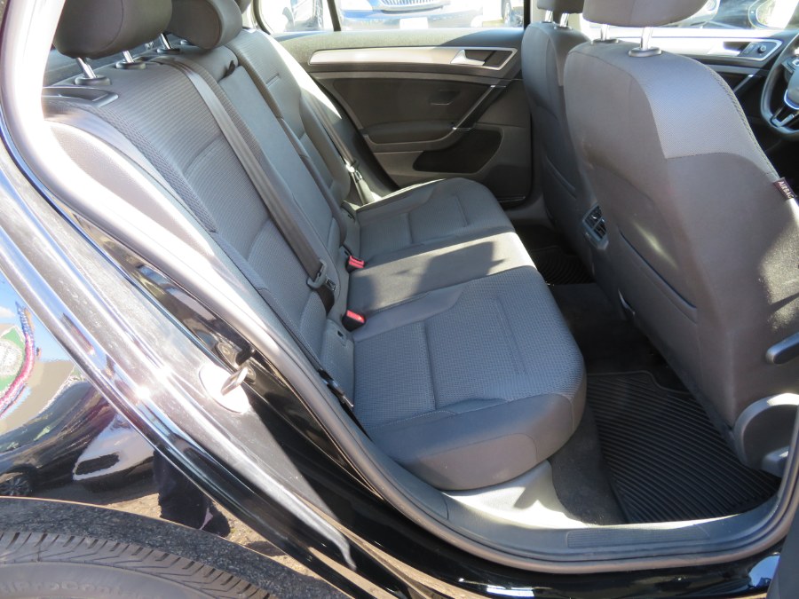 Used Volkswagen Golf 4dr HB Auto TSI S w/Sunroof 2016 | Auto Match LLC. Waterbury, Connecticut Used Volkswagen Golf 4dr HB Auto TSI S w/Sunroof 2016 | Auto Match LLC. Waterbury, Connecticut