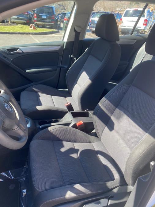 Used Volkswagen Golf 4dr HB Auto PZEV 2012 | Lava Motors 2 Inc. Canton, Connecticut Used Volkswagen Golf 4dr HB Auto PZEV 2012 | Lava Motors 2 Inc. Canton, Connecticut