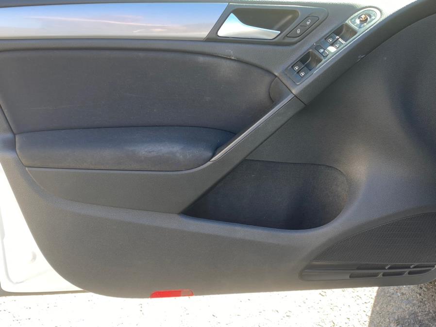 Used Volkswagen Golf 4dr HB Auto PZEV 2012 | Lava Motors 2 Inc. Canton, Connecticut Used Volkswagen Golf 4dr HB Auto PZEV 2012 | Lava Motors 2 Inc. Canton, Connecticut