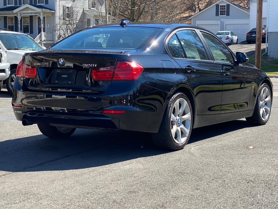 Used BMW 3 Series 4dr Sdn 320i xDrive AWD 2013 | Lava Motors 2 Inc. Canton, Connecticut Used BMW 3 Series 4dr Sdn 320i xDrive AWD 2013 | Lava Motors 2 Inc. Canton, Connecticut
