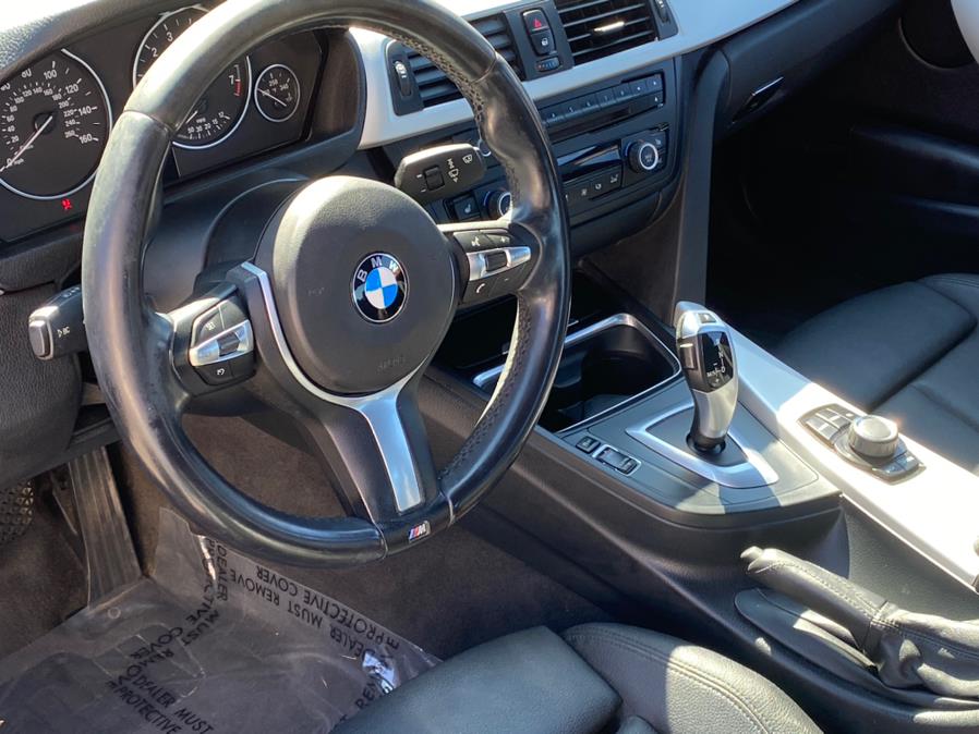 Used BMW 3 Series 4dr Sdn 320i xDrive AWD 2013 | Lava Motors 2 Inc. Canton, Connecticut Used BMW 3 Series 4dr Sdn 320i xDrive AWD 2013 | Lava Motors 2 Inc. Canton, Connecticut