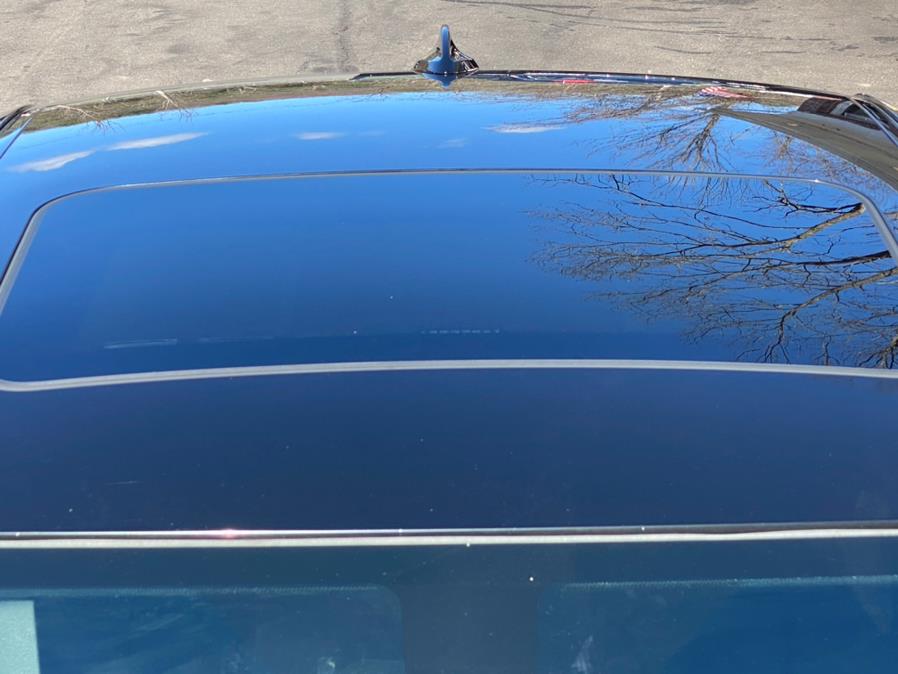 Used BMW 3 Series 4dr Sdn 320i xDrive AWD 2013 | Lava Motors 2 Inc. Canton, Connecticut Used BMW 3 Series 4dr Sdn 320i xDrive AWD 2013 | Lava Motors 2 Inc. Canton, Connecticut