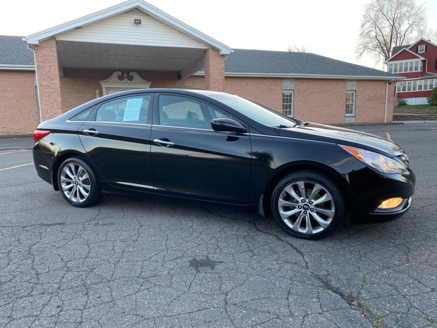 Used Hyundai Sonata 4dr Sdn 2.4L Auto Limited PZEV 2013 | Supreme Automotive. New Britain, Connecticut Used Hyundai Sonata 4dr Sdn 2.4L Auto Limited PZEV 2013 | Supreme Automotive. New Britain, Connecticut