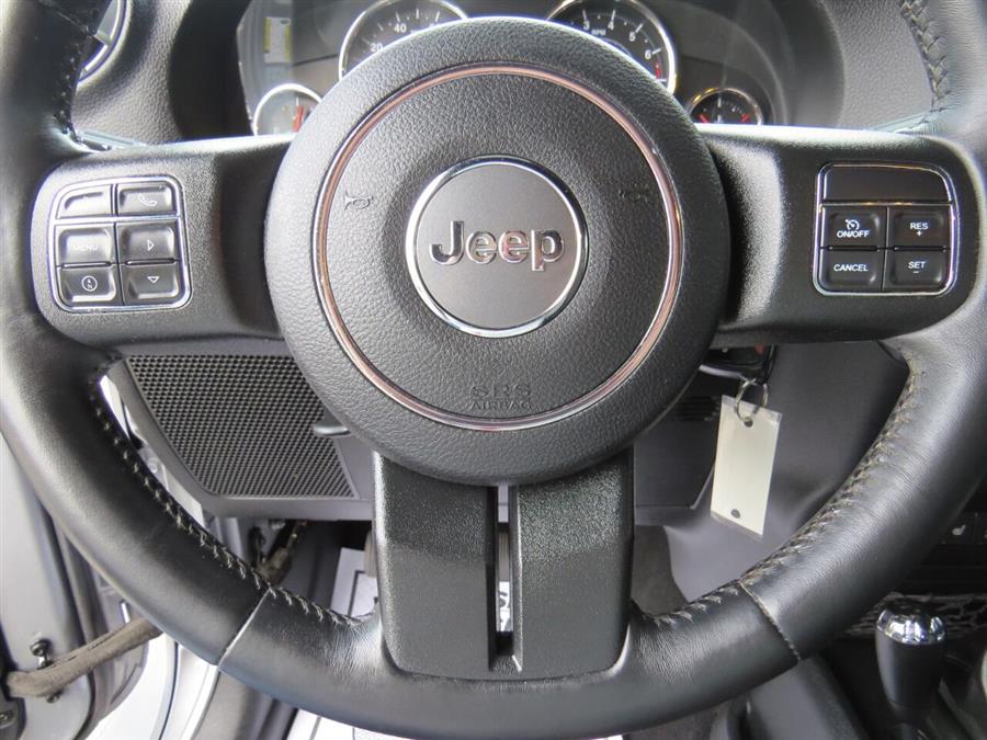 Used Jeep Wrangler Unlimited Sahara 4x4 4dr SUV 2017 | Lake City Exports Inc. Auburn, Maine Used Jeep Wrangler Unlimited Sahara 4x4 4dr SUV 2017 | Lake City Exports Inc. Auburn, Maine