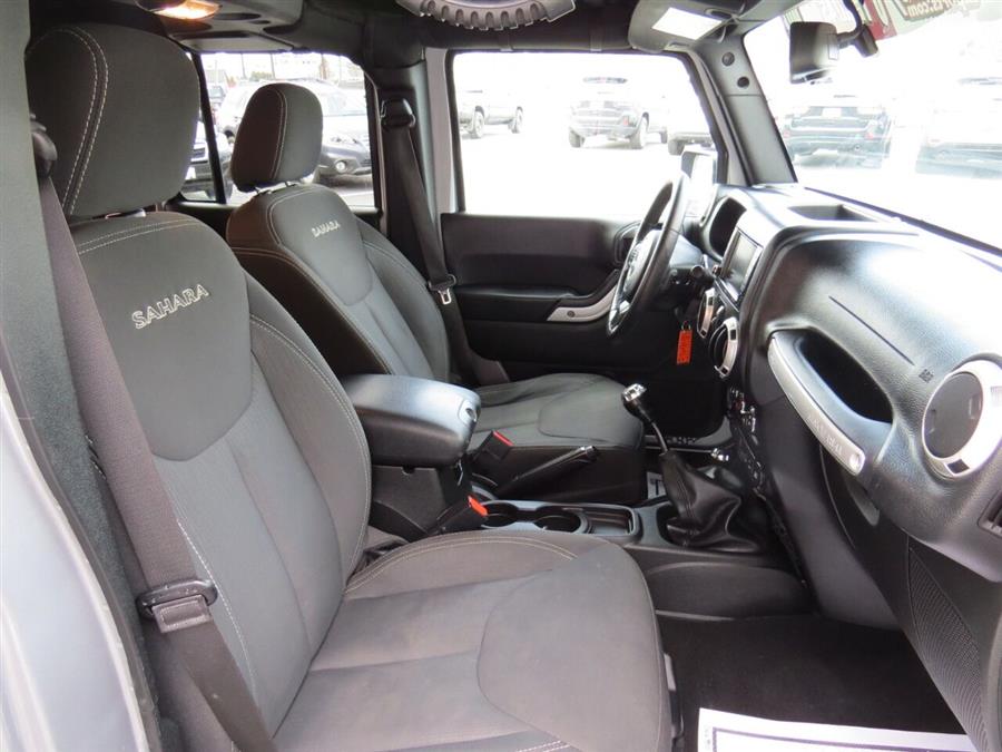 Used Jeep Wrangler Unlimited Sahara 4x4 4dr SUV 2017 | Lake City Exports Inc. Auburn, Maine Used Jeep Wrangler Unlimited Sahara 4x4 4dr SUV 2017 | Lake City Exports Inc. Auburn, Maine