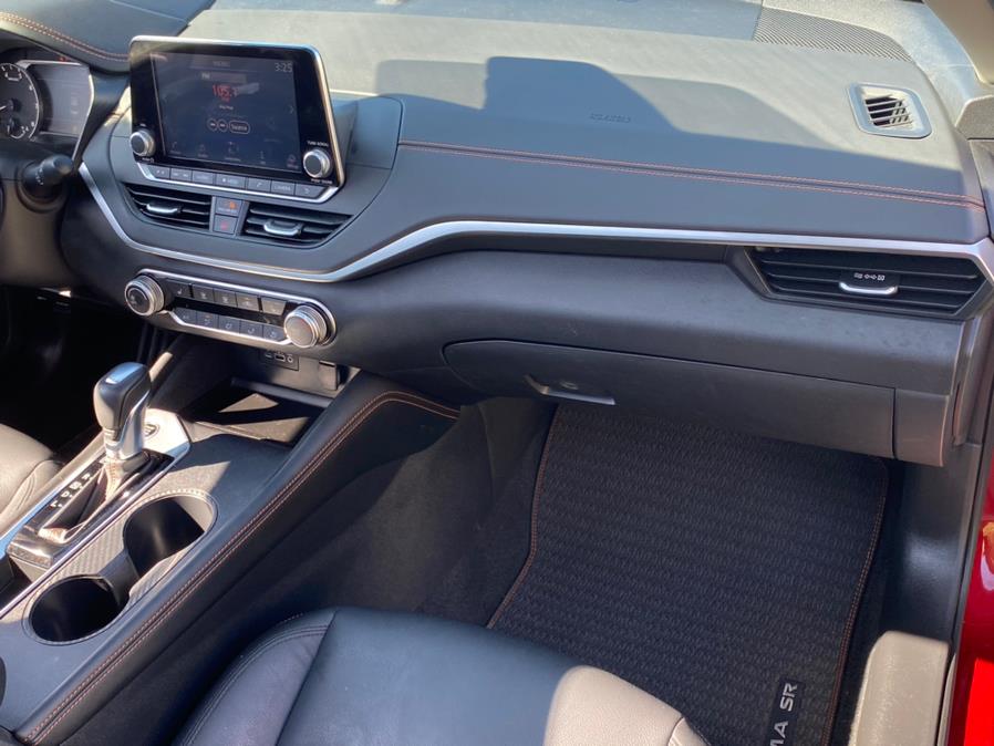 Used Nissan Altima 2.5 SR Sedan 2020 | Hempstead Auto Outlet Inc. DBA 26 Motors Long Isla. Franklin Sq, New York Used Nissan Altima 2.5 SR Sedan 2020 | Hempstead Auto Outlet Inc. DBA 26 Motors Long Isla. Franklin Sq, New York