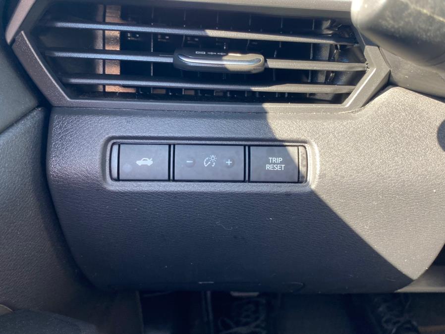 Used Nissan Altima 2.5 SR Sedan 2020 | Hempstead Auto Outlet Inc. DBA 26 Motors Long Isla. Franklin Sq, New York Used Nissan Altima 2.5 SR Sedan 2020 | Hempstead Auto Outlet Inc. DBA 26 Motors Long Isla. Franklin Sq, New York