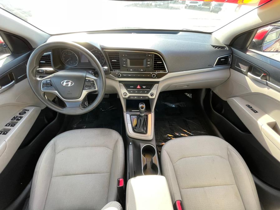 2017 Hyundai Elantra SE Sedan 4D, available for sale in Corona, California | Green Light Auto. Corona, California 2017 Hyundai Elantra SE Sedan 4D, available for sale in Corona, California | Green Light Auto. Corona, California