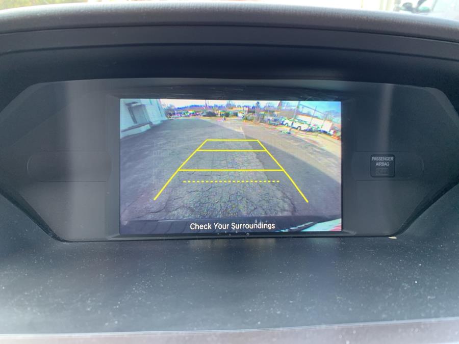 2015 Honda Odyssey 5dr EX-L, available for sale in Milford, Connecticut | Dealertown Auto Wholesalers. Milford, Connecticut 2015 Honda Odyssey 5dr EX-L, available for sale in Milford, Connecticut | Dealertown Auto Wholesalers. Milford, Connecticut