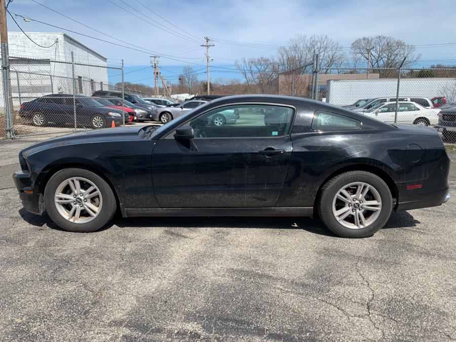 2014 Ford Mustang 2dr Cpe V6, available for sale in Milford, Connecticut | Dealertown Auto Wholesalers. Milford, Connecticut 2014 Ford Mustang 2dr Cpe V6, available for sale in Milford, Connecticut | Dealertown Auto Wholesalers. Milford, Connecticut