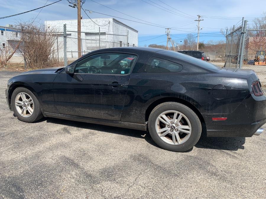 2014 Ford Mustang 2dr Cpe V6, available for sale in Milford, Connecticut | Dealertown Auto Wholesalers. Milford, Connecticut 2014 Ford Mustang 2dr Cpe V6, available for sale in Milford, Connecticut | Dealertown Auto Wholesalers. Milford, Connecticut