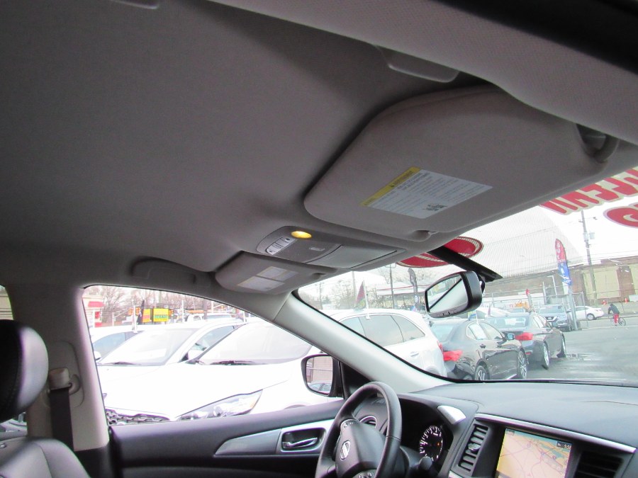 Used Nissan Pathfinder 4x4 SL 2020 | NJ Used Cars Center. Irvington, New Jersey Used Nissan Pathfinder 4x4 SL 2020 | NJ Used Cars Center. Irvington, New Jersey