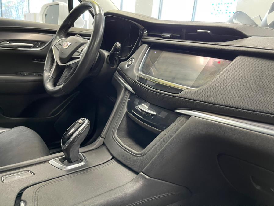 2018 Cadillac XT5 FWD 4dr Luxury, available for sale in Inwood, New York | 5 Towns Drive. Inwood, New York 2018 Cadillac XT5 FWD 4dr Luxury, available for sale in Inwood, New York | 5 Towns Drive. Inwood, New York