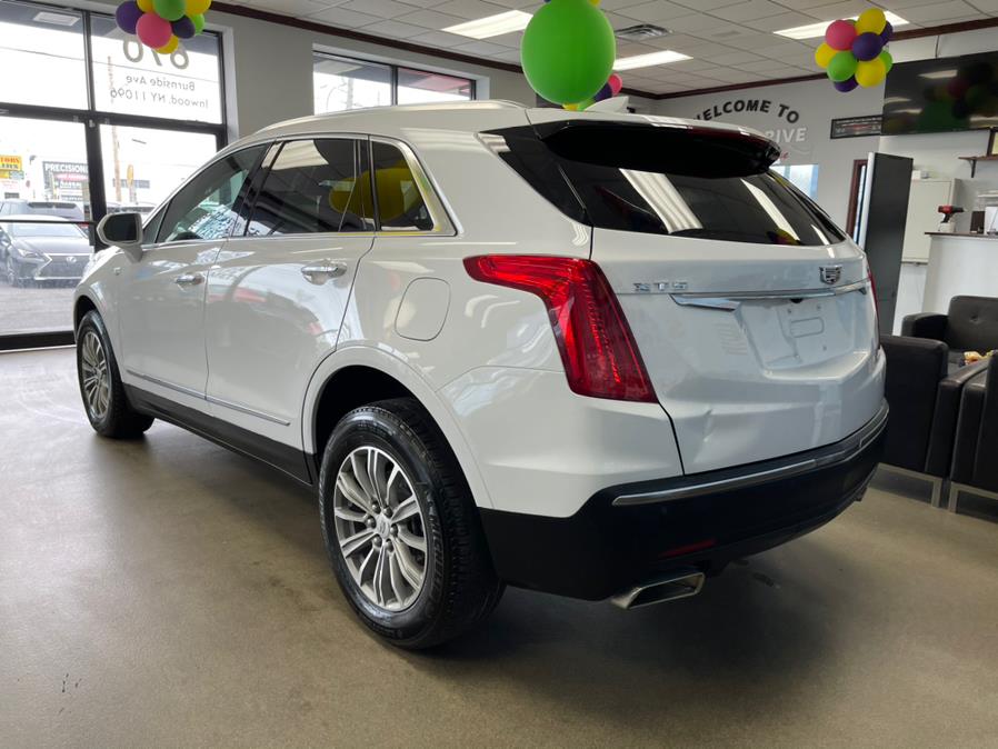 2018 Cadillac XT5 FWD 4dr Luxury, available for sale in Inwood, New York | 5 Towns Drive. Inwood, New York 2018 Cadillac XT5 FWD 4dr Luxury, available for sale in Inwood, New York | 5 Towns Drive. Inwood, New York