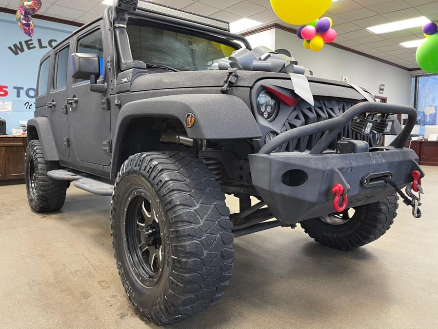 Used Jeep Wrangler Unlimited SPORT UTILITY 4WD 4dr Sahara 2015 | 5 Towns Drive. Inwood, New York Used Jeep Wrangler Unlimited SPORT UTILITY 4WD 4dr Sahara 2015 | 5 Towns Drive. Inwood, New York
