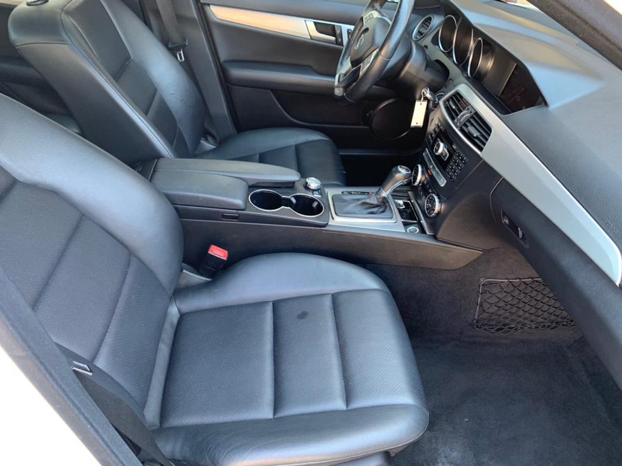 Used Mercedes-Benz C-Class 4dr Sdn C300 Sport 4MATIC 2014 | Danny's Auto Sales. Methuen, Massachusetts Used Mercedes-Benz C-Class 4dr Sdn C300 Sport 4MATIC 2014 | Danny's Auto Sales. Methuen, Massachusetts