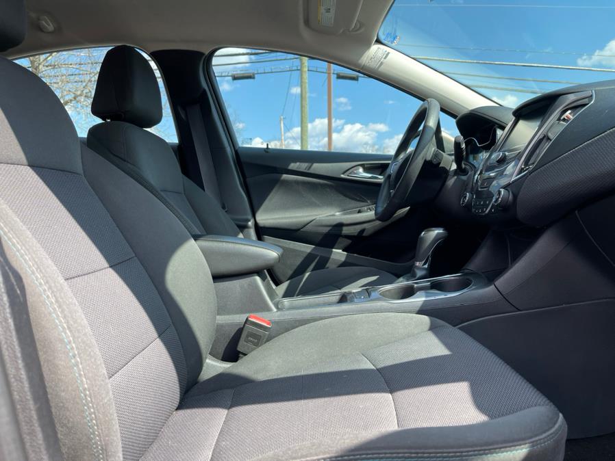 2017 Chevrolet Cruze 4dr Sdn 1.4L LT w/1SD, available for sale in Merrimack, New Hampshire | Merrimack Autosport. Merrimack, New Hampshire 2017 Chevrolet Cruze 4dr Sdn 1.4L LT w/1SD, available for sale in Merrimack, New Hampshire | Merrimack Autosport. Merrimack, New Hampshire