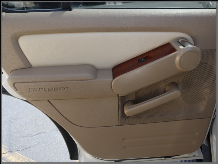 2008 Ford Explorer 4WD 4dr V8 Eddie Bauer, available for sale in Huntington Station, New York | My Auto Inc.. Huntington Station, New York 2008 Ford Explorer 4WD 4dr V8 Eddie Bauer, available for sale in Huntington Station, New York | My Auto Inc.. Huntington Station, New York
