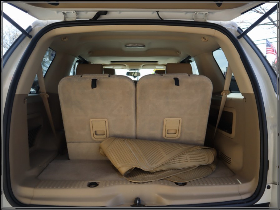 2008 Ford Explorer 4WD 4dr V8 Eddie Bauer, available for sale in Huntington Station, New York | My Auto Inc.. Huntington Station, New York 2008 Ford Explorer 4WD 4dr V8 Eddie Bauer, available for sale in Huntington Station, New York | My Auto Inc.. Huntington Station, New York