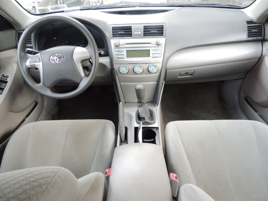 2009 Toyota Camry 4dr Sdn I4 Man LE (Natl), available for sale in Brooklyn, New York | Carsbuck Inc.. Brooklyn, New York 2009 Toyota Camry 4dr Sdn I4 Man LE (Natl), available for sale in Brooklyn, New York | Carsbuck Inc.. Brooklyn, New York
