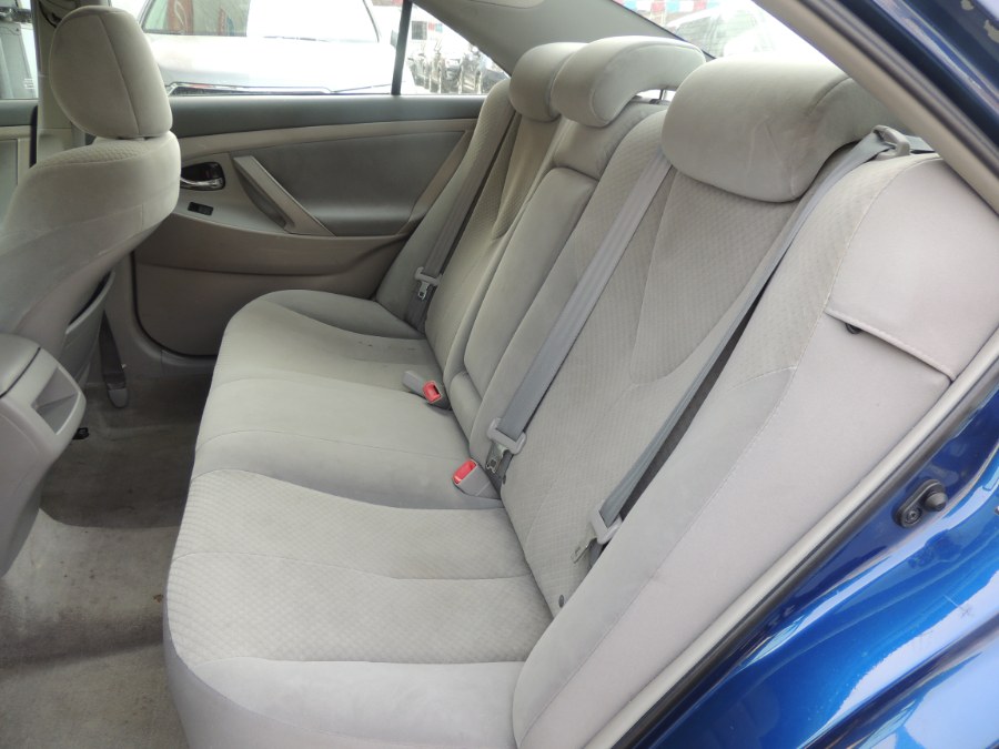 2009 Toyota Camry 4dr Sdn I4 Man LE (Natl), available for sale in Brooklyn, New York | Carsbuck Inc.. Brooklyn, New York 2009 Toyota Camry 4dr Sdn I4 Man LE (Natl), available for sale in Brooklyn, New York | Carsbuck Inc.. Brooklyn, New York