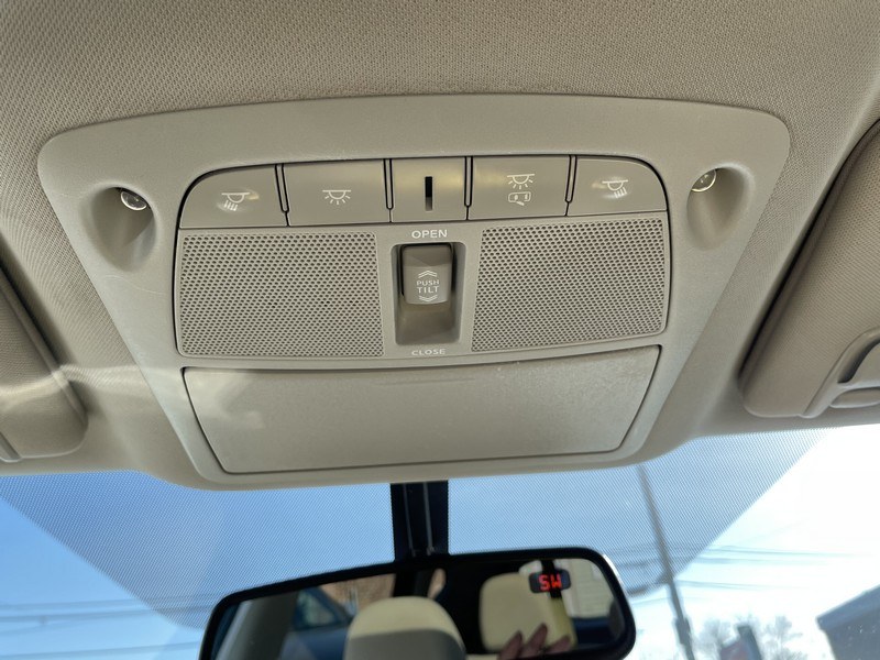 2015 Nissan Murano AWD 4dr SV, available for sale in West Springfield, Massachusetts | Union Street Auto Sales. West Springfield, Massachusetts 2015 Nissan Murano AWD 4dr SV, available for sale in West Springfield, Massachusetts | Union Street Auto Sales. West Springfield, Massachusetts