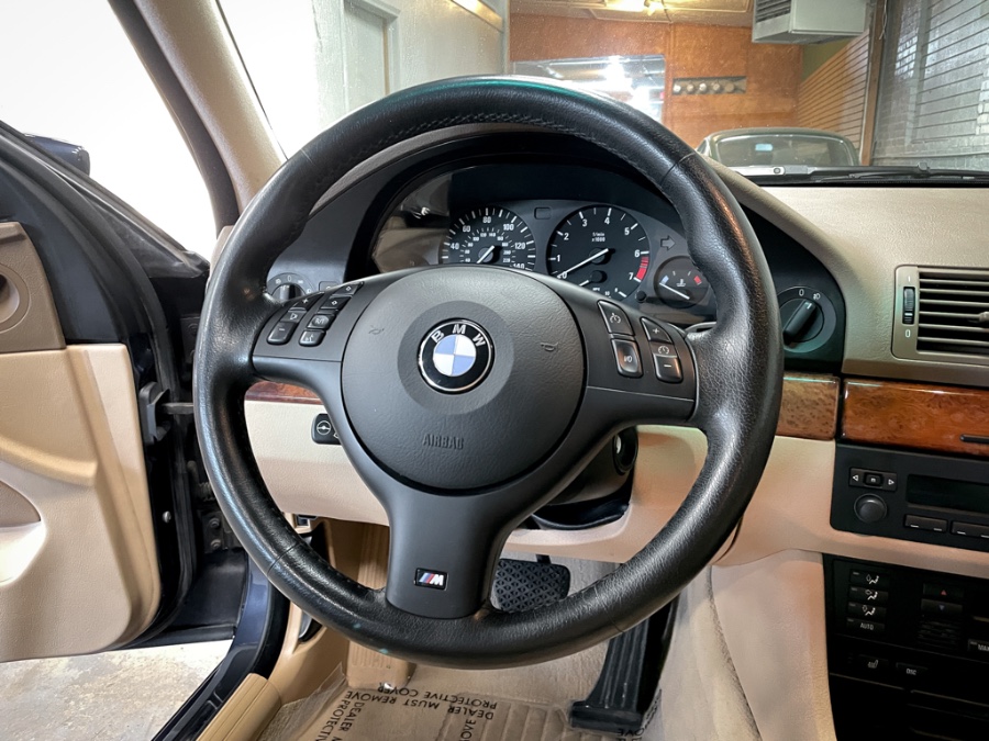 2002 BMW 5 Series 530iA 4dr Sdn 5-Spd Auto, available for sale in Salt Lake City, Utah | Guchon Imports. Salt Lake City, Utah 2002 BMW 5 Series 530iA 4dr Sdn 5-Spd Auto, available for sale in Salt Lake City, Utah | Guchon Imports. Salt Lake City, Utah