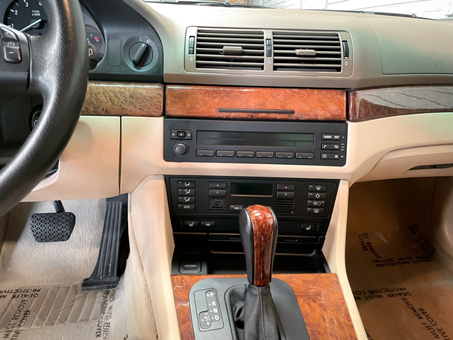 2002 BMW 5 Series 530iA 4dr Sdn 5-Spd Auto, available for sale in Salt Lake City, Utah | Guchon Imports. Salt Lake City, Utah 2002 BMW 5 Series 530iA 4dr Sdn 5-Spd Auto, available for sale in Salt Lake City, Utah | Guchon Imports. Salt Lake City, Utah