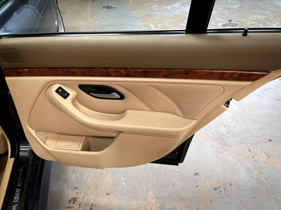 2002 BMW 5 Series 530iA 4dr Sdn 5-Spd Auto, available for sale in Salt Lake City, Utah | Guchon Imports. Salt Lake City, Utah 2002 BMW 5 Series 530iA 4dr Sdn 5-Spd Auto, available for sale in Salt Lake City, Utah | Guchon Imports. Salt Lake City, Utah
