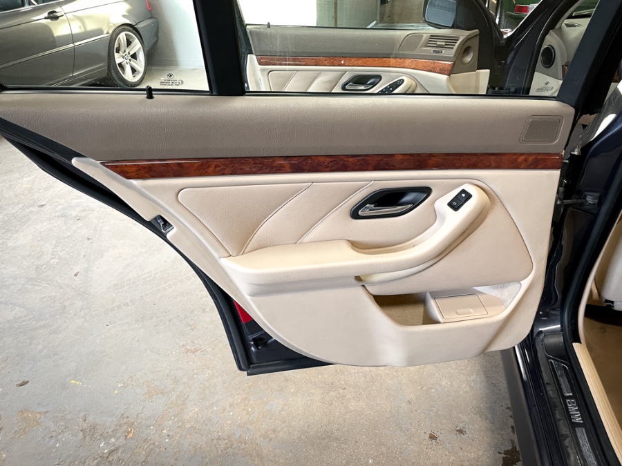2002 BMW 5 Series 530iA 4dr Sdn 5-Spd Auto, available for sale in Salt Lake City, Utah | Guchon Imports. Salt Lake City, Utah 2002 BMW 5 Series 530iA 4dr Sdn 5-Spd Auto, available for sale in Salt Lake City, Utah | Guchon Imports. Salt Lake City, Utah