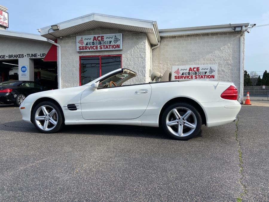 2006 Mercedes-Benz SL-Class 2dr Roadster 5.0L, available for sale in Plainview , New York | Ace Motor Sports Inc. Plainview , New York 2006 Mercedes-Benz SL-Class 2dr Roadster 5.0L, available for sale in Plainview , New York | Ace Motor Sports Inc. Plainview , New York