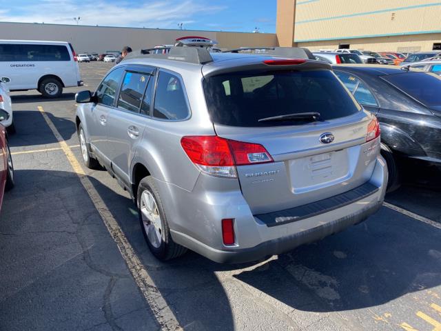 Used Subaru Outback 4dr Wgn H4 Auto 2.5i Prem All-Weathr/Pwr Moon 2010 | Atlantic Used Car Sales. Brooklyn, New York Used Subaru Outback 4dr Wgn H4 Auto 2.5i Prem All-Weathr/Pwr Moon 2010 | Atlantic Used Car Sales. Brooklyn, New York