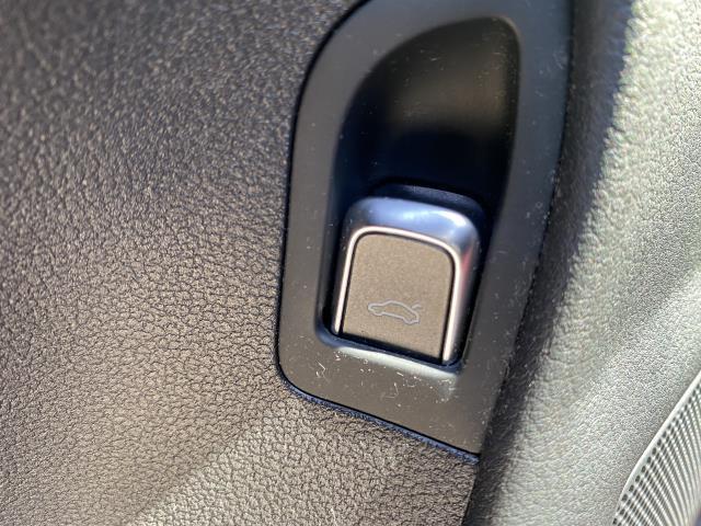 Used Audi A4 4dr Sdn Auto quattro 2.0T Premium Plus 2013 | Sunrise Auto Outlet. Amityville, New York Used Audi A4 4dr Sdn Auto quattro 2.0T Premium Plus 2013 | Sunrise Auto Outlet. Amityville, New York