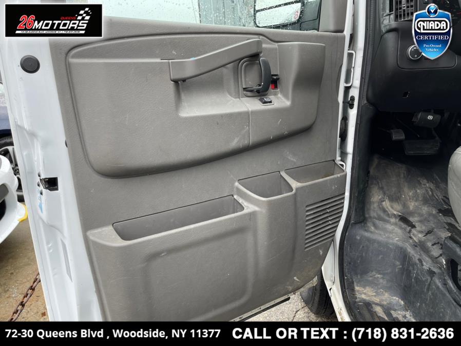 Used Chevrolet Express Cargo Van RWD 2500 135" 2017 | 26 Motors Queens. Woodside, New York Used Chevrolet Express Cargo Van RWD 2500 135" 2017 | 26 Motors Queens. Woodside, New York
