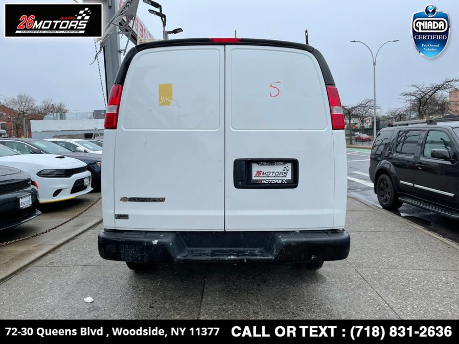 Used Chevrolet Express Cargo Van RWD 2500 135" 2017 | 26 Motors Queens. Woodside, New York Used Chevrolet Express Cargo Van RWD 2500 135" 2017 | 26 Motors Queens. Woodside, New York