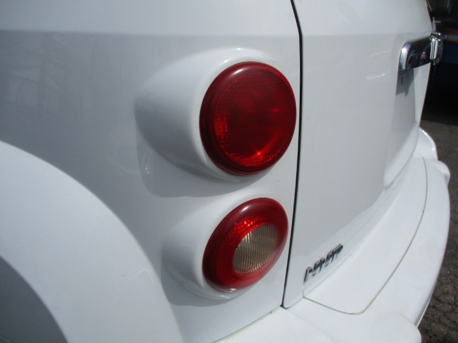 Used Chevrolet HHR 4dr 2WD LT 2006 | Cos Central Auto. Meriden, Connecticut Used Chevrolet HHR 4dr 2WD LT 2006 | Cos Central Auto. Meriden, Connecticut