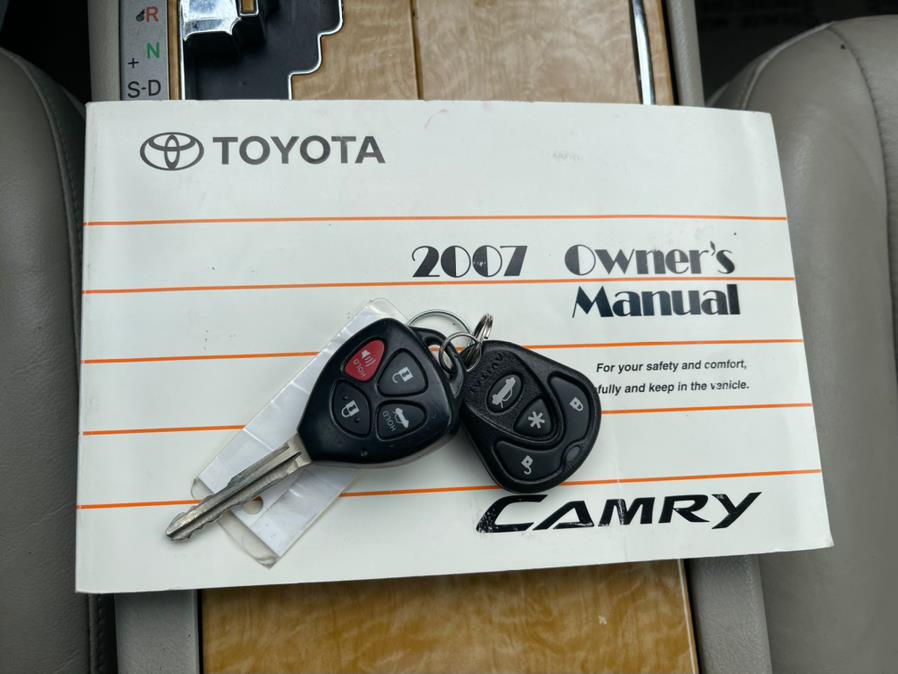 Used Toyota Camry 4dr Sdn V6 Auto XLE (Natl) 2007 | Toro Auto. East Windsor, Connecticut Used Toyota Camry 4dr Sdn V6 Auto XLE (Natl) 2007 | Toro Auto. East Windsor, Connecticut