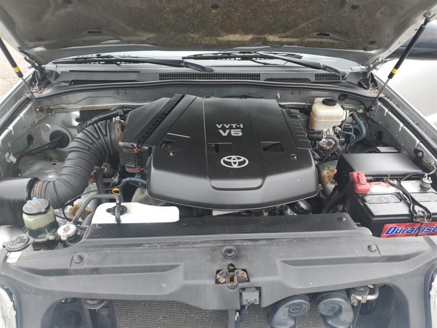 2006 Toyota 4Runner 4dr SR5 V6 Auto 4WD (Natl), available for sale in Springfield, Massachusetts | Absolute Motors Inc. Springfield, Massachusetts 2006 Toyota 4Runner 4dr SR5 V6 Auto 4WD (Natl), available for sale in Springfield, Massachusetts | Absolute Motors Inc. Springfield, Massachusetts