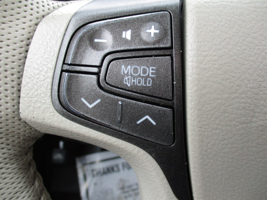 2012 Toyota Sienna 5dr 7-Pass Van V6 XLE AWD (Natl), available for sale in West Babylon, New York | New Gen Auto Group. West Babylon, New York 2012 Toyota Sienna 5dr 7-Pass Van V6 XLE AWD (Natl), available for sale in West Babylon, New York | New Gen Auto Group. West Babylon, New York