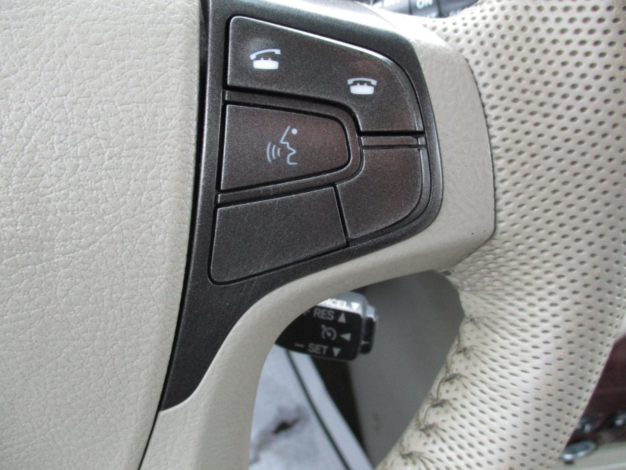 2012 Toyota Sienna 5dr 7-Pass Van V6 XLE AWD (Natl), available for sale in West Babylon, New York | New Gen Auto Group. West Babylon, New York 2012 Toyota Sienna 5dr 7-Pass Van V6 XLE AWD (Natl), available for sale in West Babylon, New York | New Gen Auto Group. West Babylon, New York
