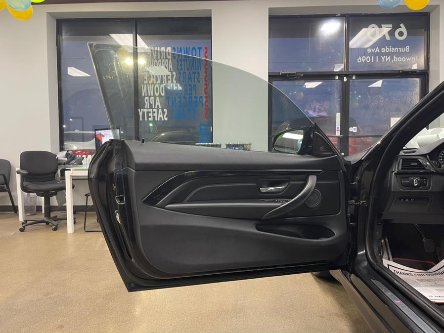 Used BMW M4 2dr Cpe 2015 | 5 Towns Drive. Inwood, New York Used BMW M4 2dr Cpe 2015 | 5 Towns Drive. Inwood, New York