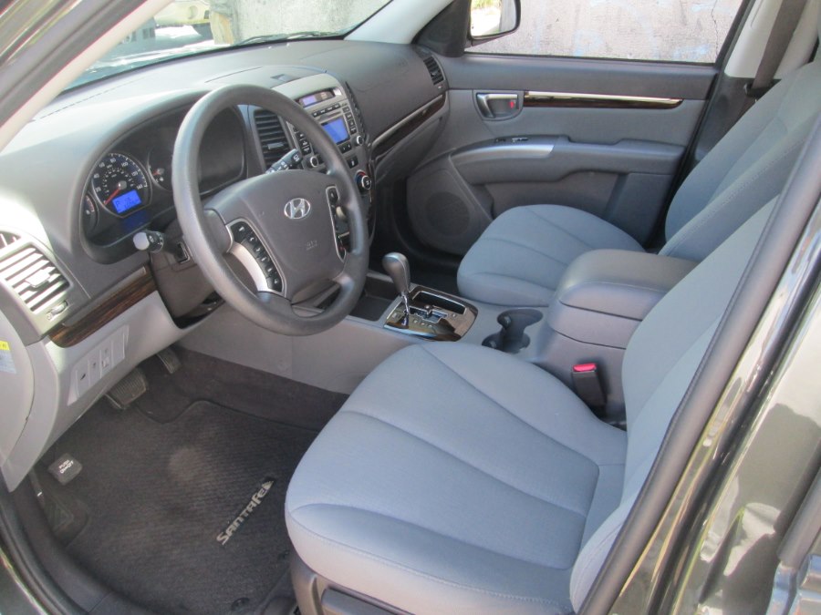 2012 Hyundai Santa Fe FWD 4dr I4 GLS, available for sale in Levittown, Pennsylvania | Levittown Auto. Levittown, Pennsylvania 2012 Hyundai Santa Fe FWD 4dr I4 GLS, available for sale in Levittown, Pennsylvania | Levittown Auto. Levittown, Pennsylvania