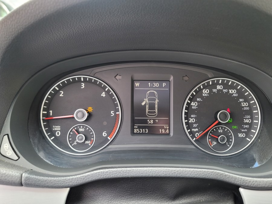 Used Volkswagen Passat 4dr Sdn 2.0L DSG TDI SE w/Sunroof & Nav 2013 | House of Cars. Watertown, Connecticut Used Volkswagen Passat 4dr Sdn 2.0L DSG TDI SE w/Sunroof & Nav 2013 | House of Cars. Watertown, Connecticut