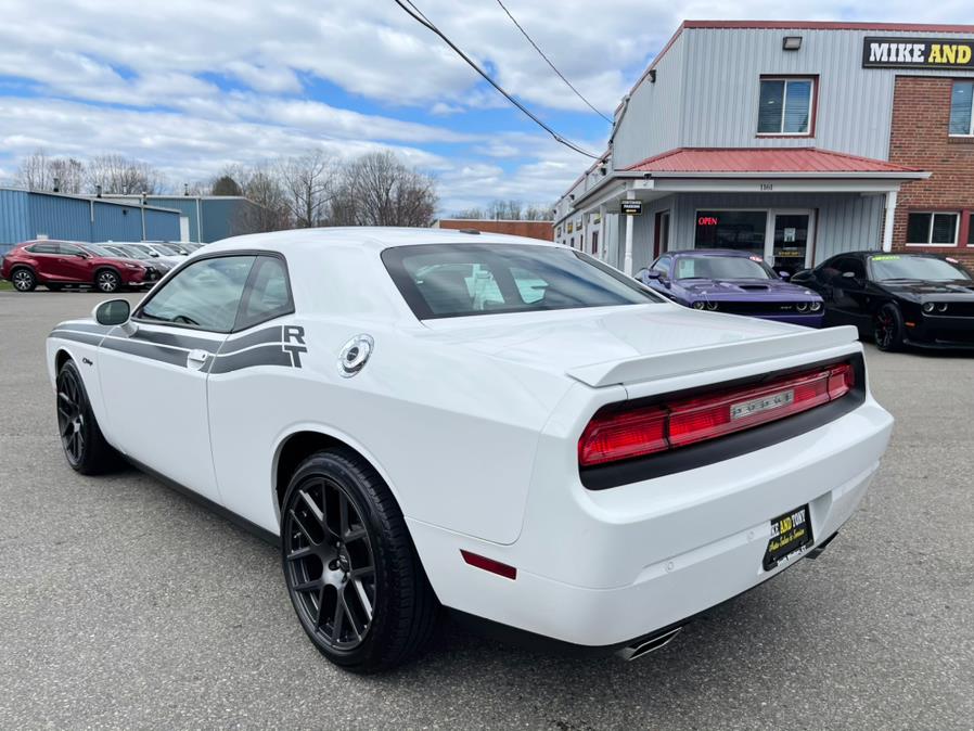 2013 Dodge Challenger 2dr Cpe R/T Plus, available for sale in South Windsor, Connecticut | Mike And Tony Auto Sales, Inc. South Windsor, Connecticut 2013 Dodge Challenger 2dr Cpe R/T Plus, available for sale in South Windsor, Connecticut | Mike And Tony Auto Sales, Inc. South Windsor, Connecticut
