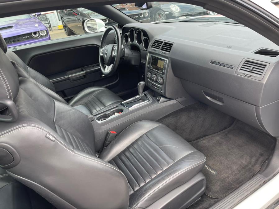 2013 Dodge Challenger 2dr Cpe R/T Plus, available for sale in South Windsor, Connecticut | Mike And Tony Auto Sales, Inc. South Windsor, Connecticut 2013 Dodge Challenger 2dr Cpe R/T Plus, available for sale in South Windsor, Connecticut | Mike And Tony Auto Sales, Inc. South Windsor, Connecticut