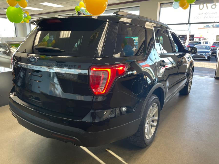 Used Ford Explorer FWD 4dr Base 2016 | 5 Towns Drive. Inwood, New York Used Ford Explorer FWD 4dr Base 2016 | 5 Towns Drive. Inwood, New York