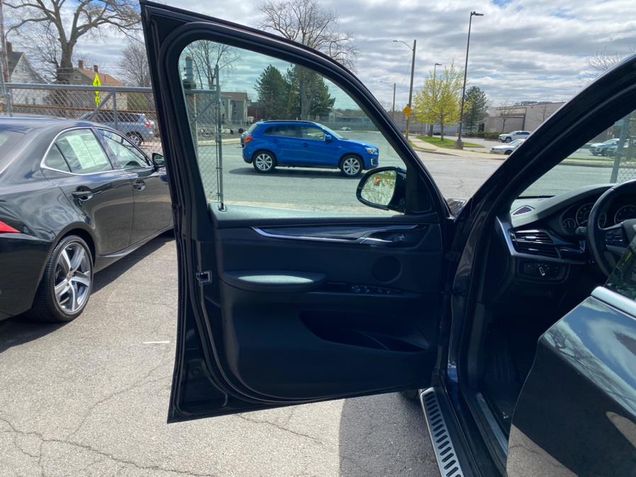 Used BMW X5 xDrive35i Sports Activity Vehicle 2017 | VEB Auto Sales. Hartford, Connecticut Used BMW X5 xDrive35i Sports Activity Vehicle 2017 | VEB Auto Sales. Hartford, Connecticut