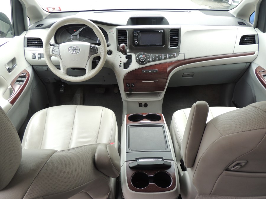 2014 Toyota Sienna 5dr 7-Pass Van V6 XLE AWD (Natl), available for sale in Brooklyn, New York | Carsbuck Inc.. Brooklyn, New York 2014 Toyota Sienna 5dr 7-Pass Van V6 XLE AWD (Natl), available for sale in Brooklyn, New York | Carsbuck Inc.. Brooklyn, New York