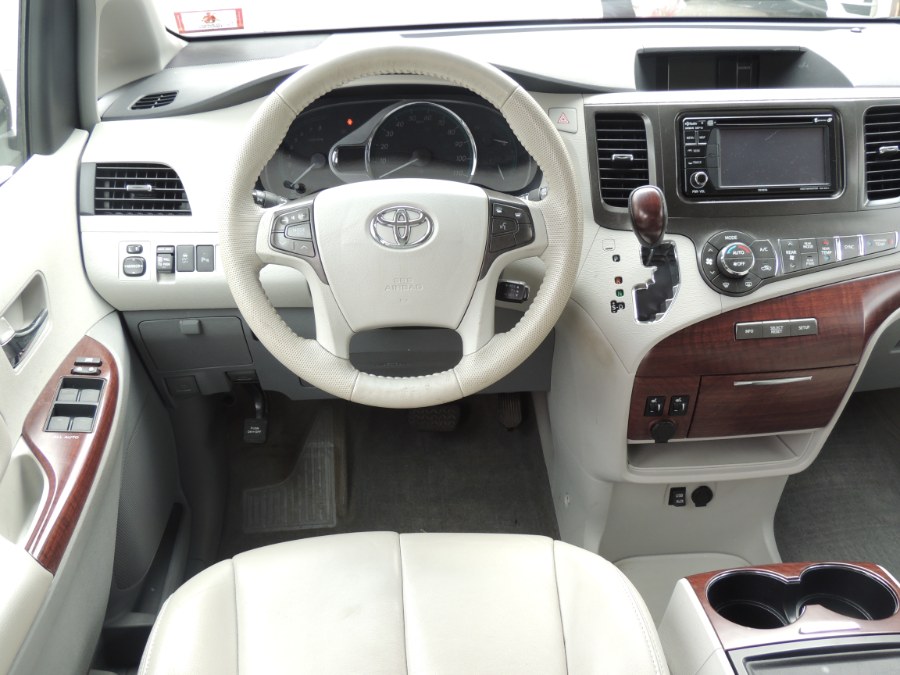 2014 Toyota Sienna 5dr 7-Pass Van V6 XLE AWD (Natl), available for sale in Brooklyn, New York | Carsbuck Inc.. Brooklyn, New York 2014 Toyota Sienna 5dr 7-Pass Van V6 XLE AWD (Natl), available for sale in Brooklyn, New York | Carsbuck Inc.. Brooklyn, New York
